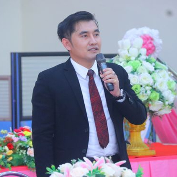 ผศ.ดร.เกษฎา ผาทอง